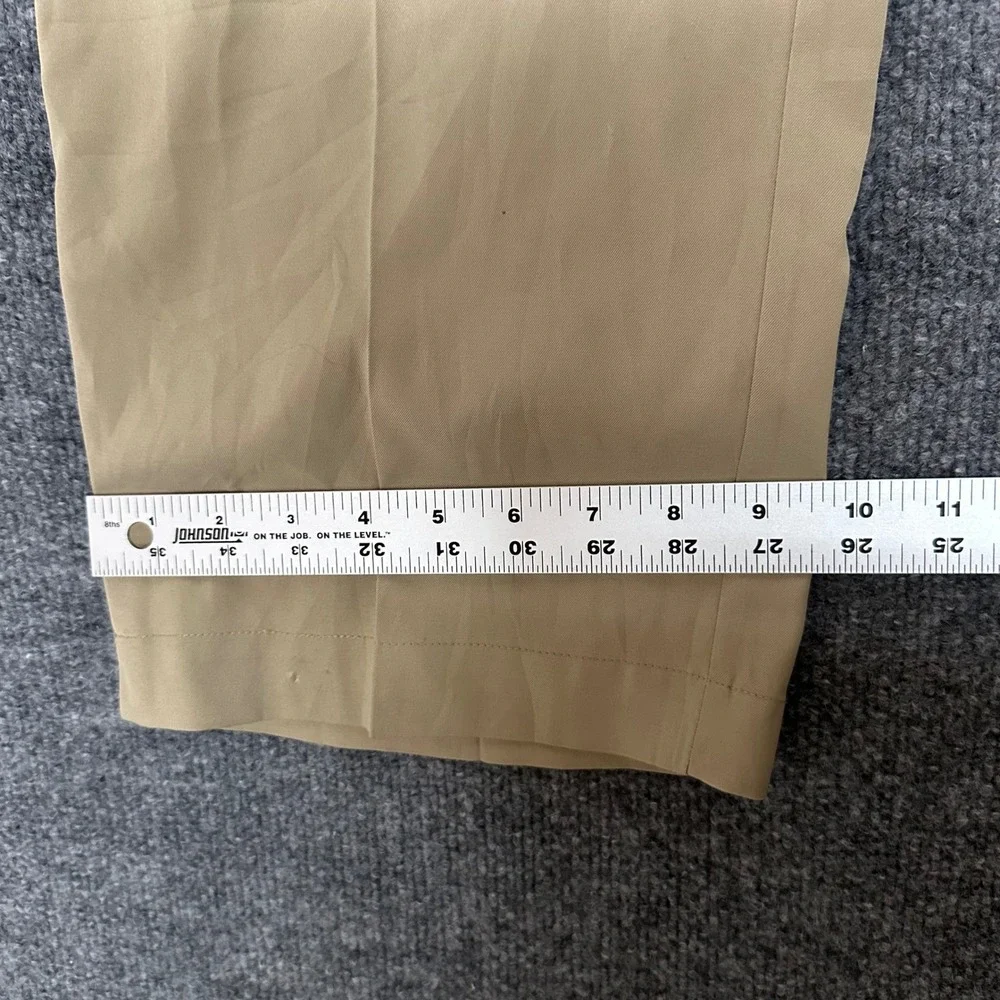 Nike Golf Pants Mens Size 34x32 Beige Dri-Fit Athletic Casual Khaki Trousers